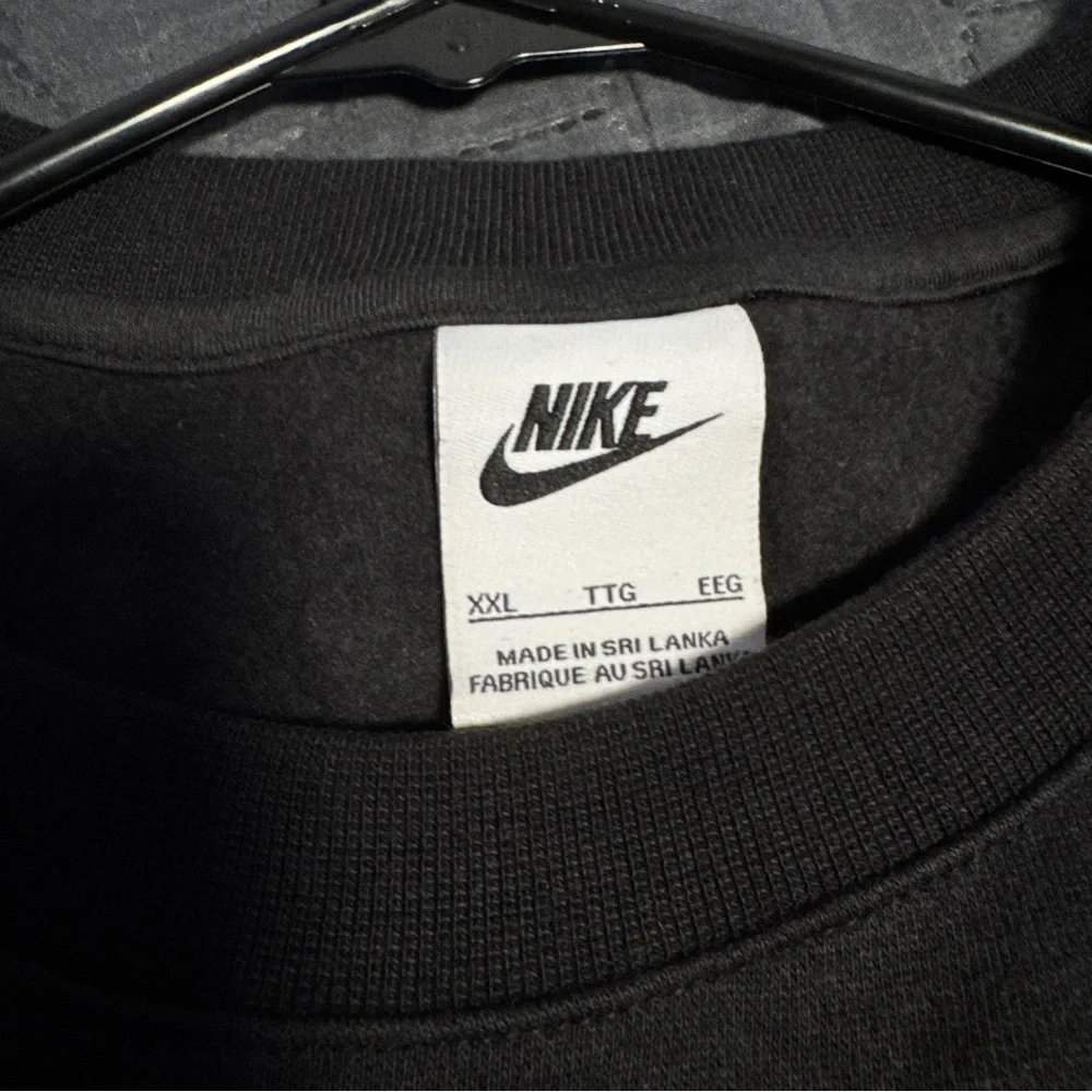 Nike Black Crewneck Sweatshirt with White Swoosh - Picture 2 of 2